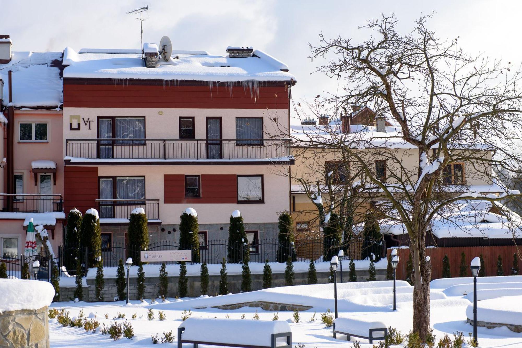 Villa Turris Apartamenty Przy Muszynskim Zamku Muszyna Exteriér fotografie